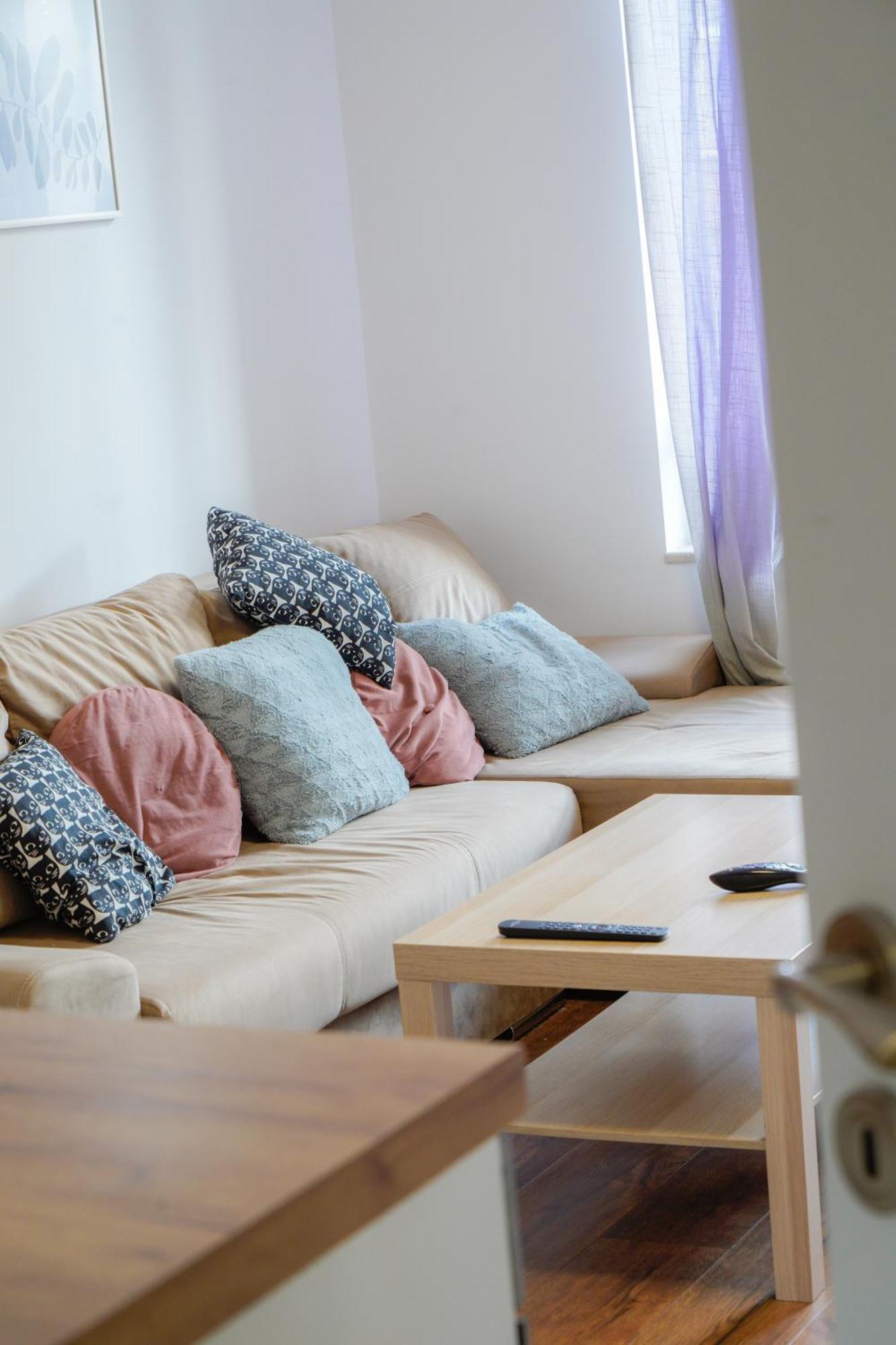 Central Cosy, Fully Renovated 2Bd Near The Cathedral Varna Extérieur photo