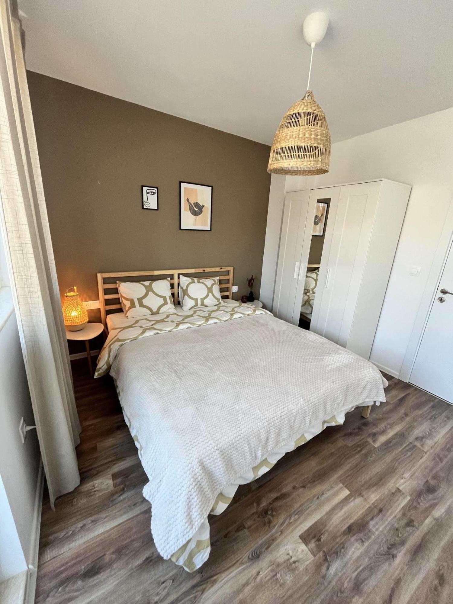 Central Cosy, Fully Renovated 2Bd Near The Cathedral Varna Extérieur photo