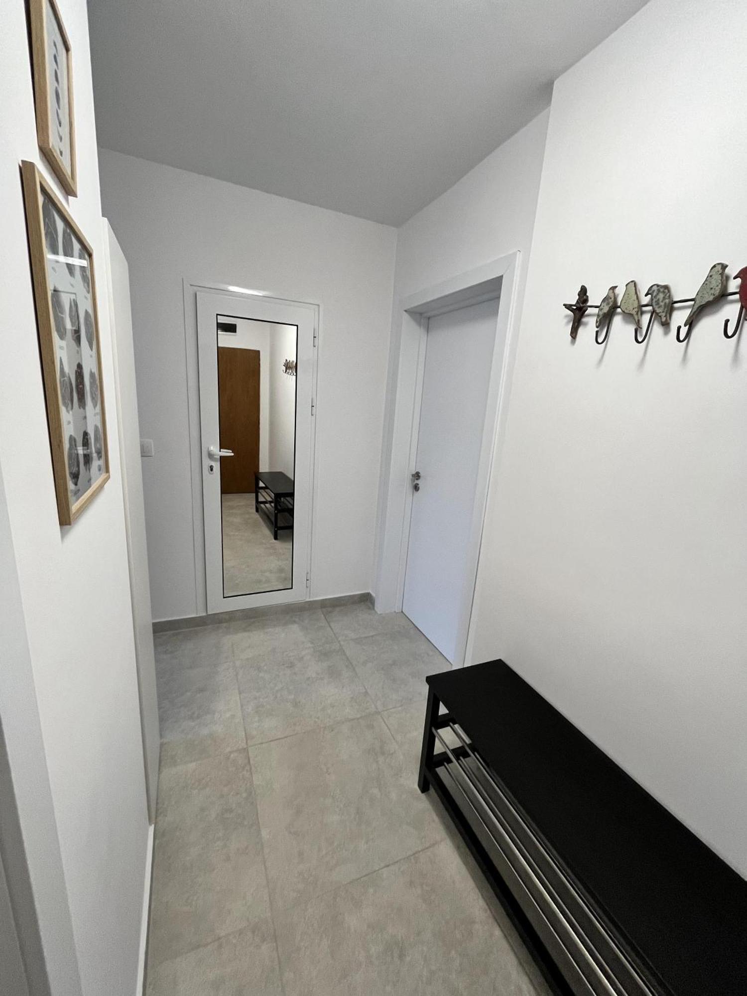 Central Cosy, Fully Renovated 2Bd Near The Cathedral Varna Extérieur photo