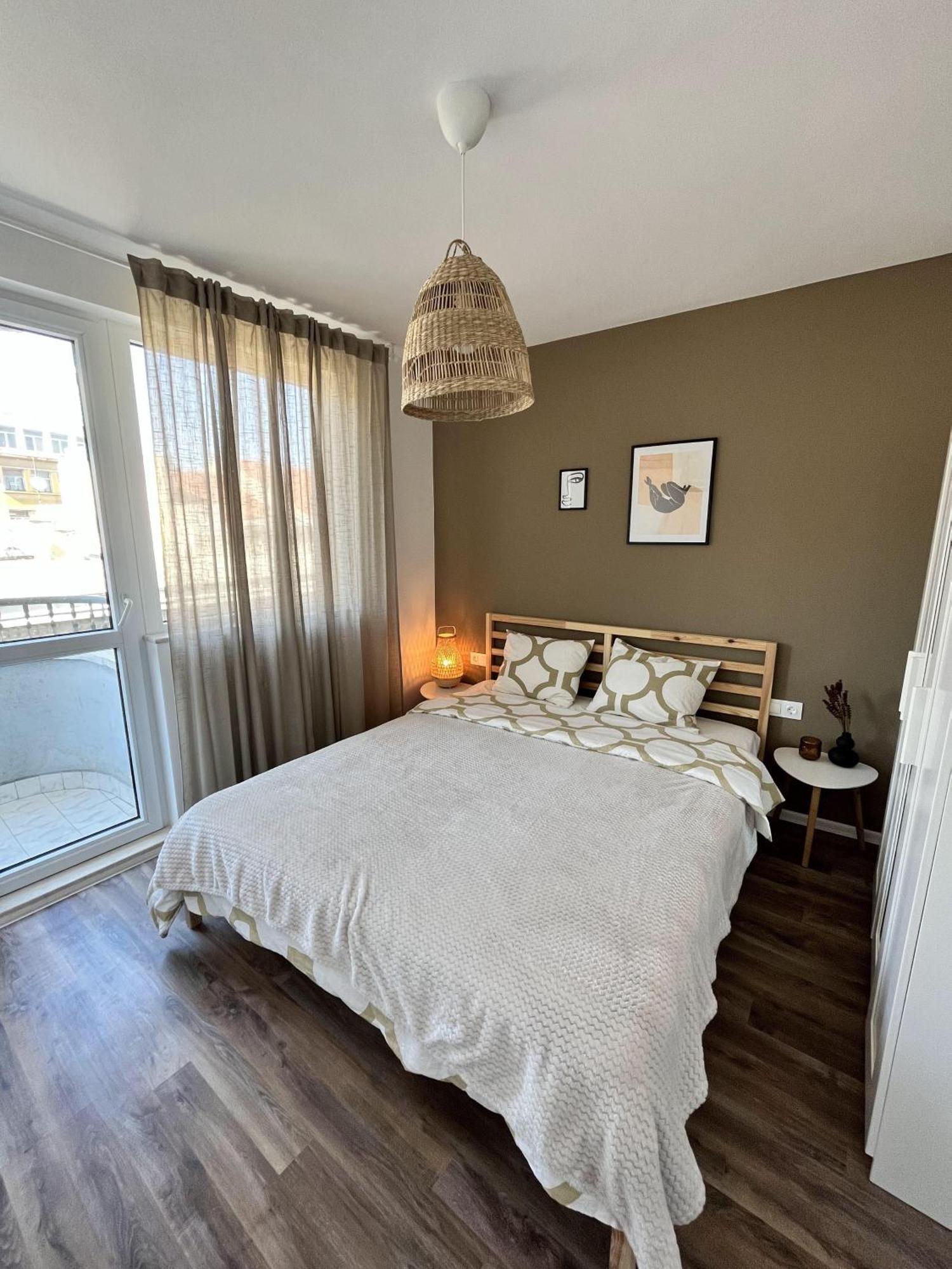 Central Cosy, Fully Renovated 2Bd Near The Cathedral Varna Extérieur photo